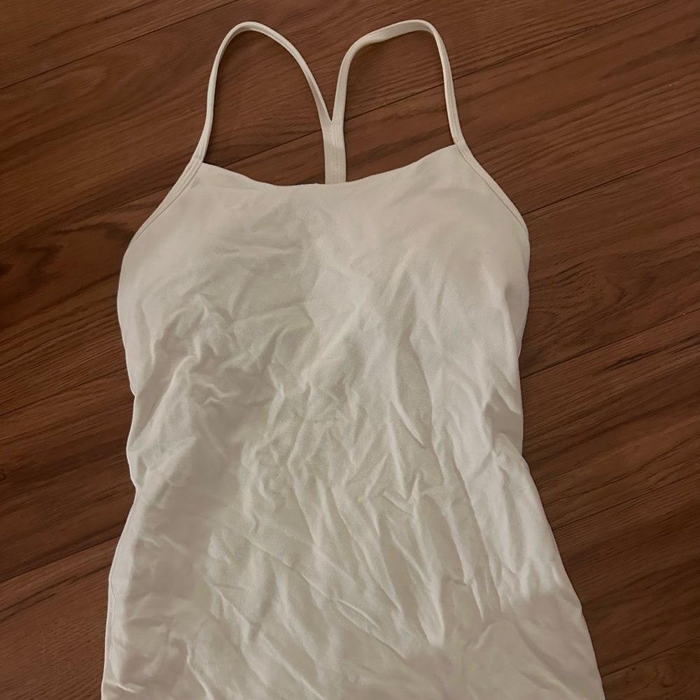 White lulu lemon tank top